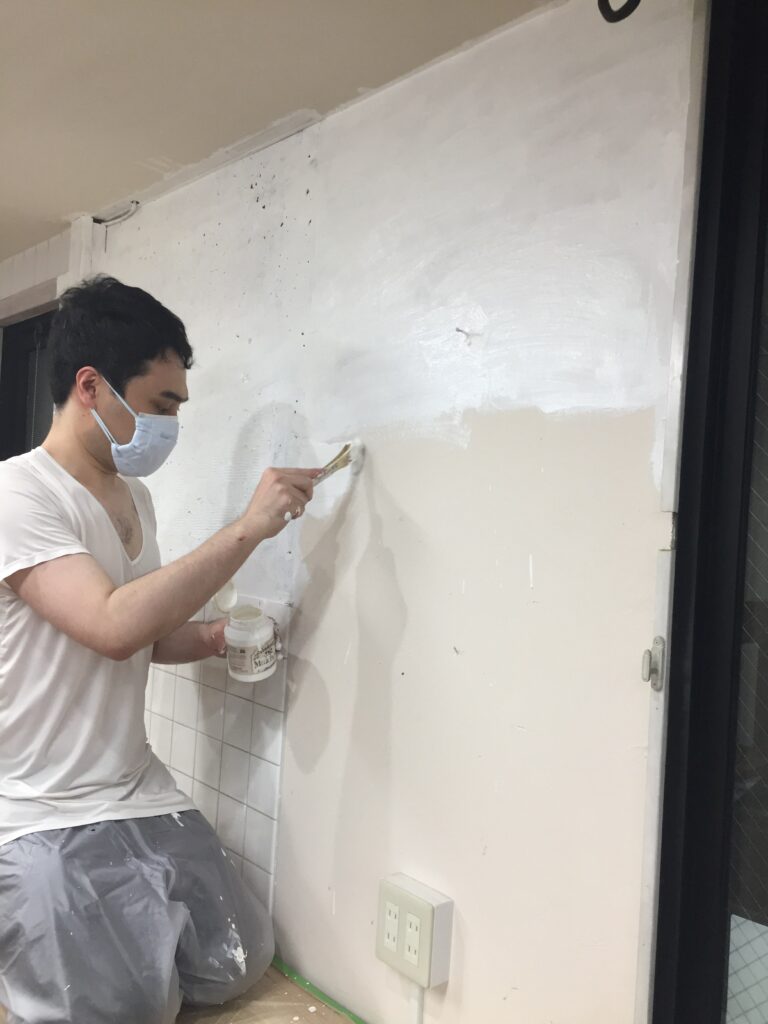 相模原・町田・八王子で自然素材の健康住宅を提供する相陽建設、ペンキくらいは社員自ら塗ります